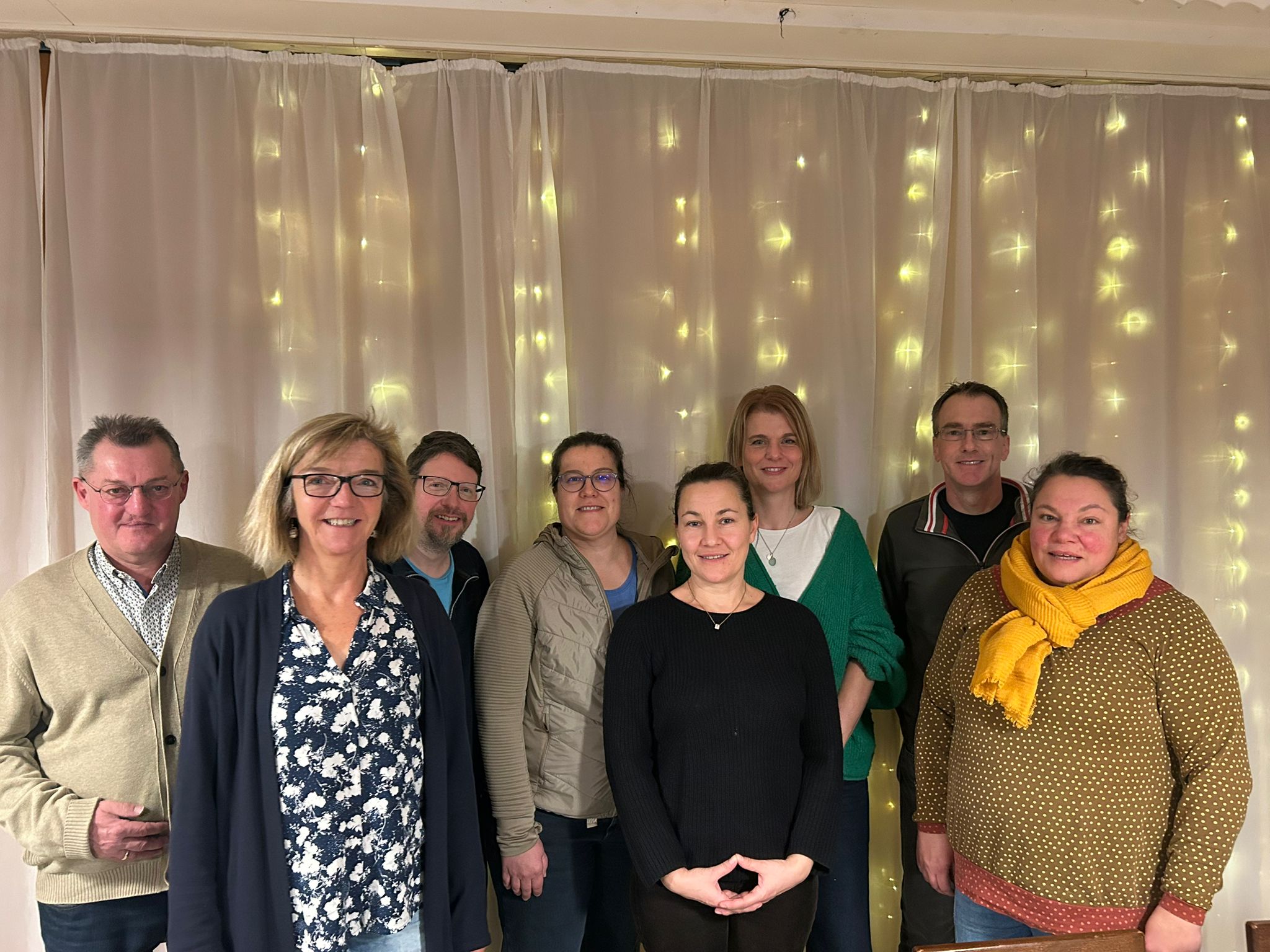 Foto des aktuellen Vorstands des Fördervereins Grund- und Mittelschule Hebertshausen e. V.